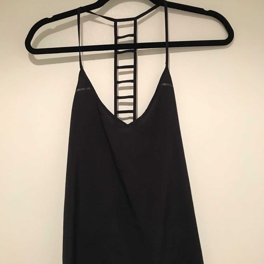 Lululemon black tank top with back detailing